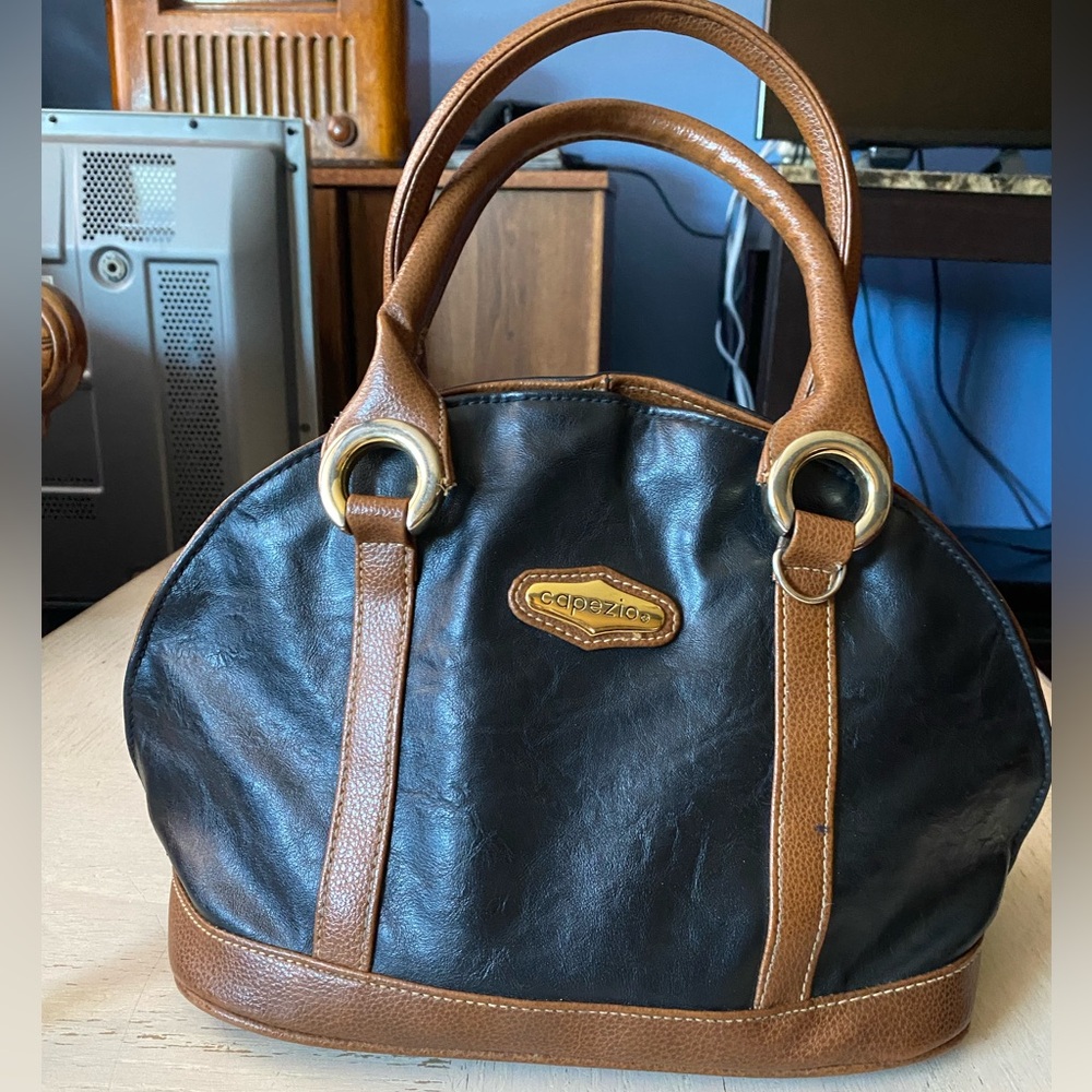 💜  Capezio Handbag
💜💜💜